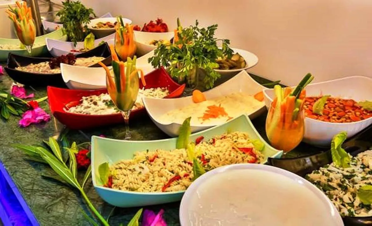 Golden Life Resort Hotel & Spa フェティエ